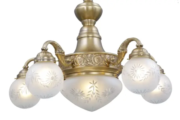 Pecs 5 armed chandelier III. - LED handmade brass chandelier - Image 4