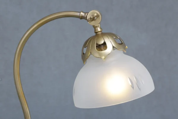 Adjustable, brass table lamp 92 - Image 5